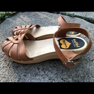 Hasbeens Sandals